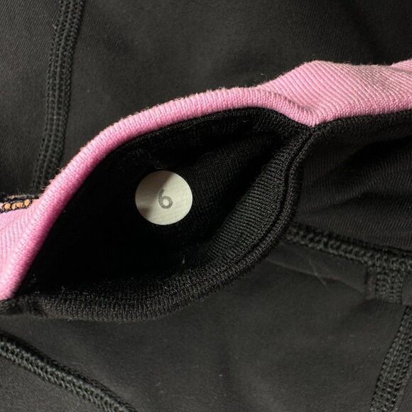 Lululemon Gather & Grow Crop Black Pink Trim - Picture 5 of 14